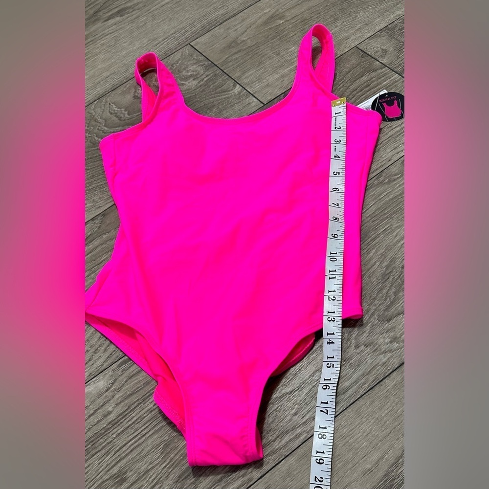 🌸 No Boundaries Junior's Classic One-Piece Swimsuit - Pink Sizzle (Size S, NWT) - Picture 5 of 12